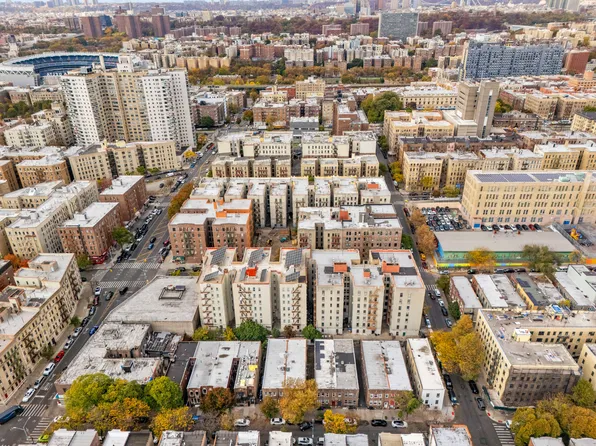 1069 Grant Avenue image 52 of 56