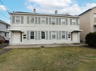 22 Jane St #A, Saugerties, NY 12477