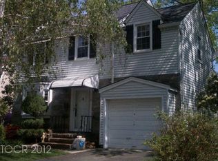 110 Becker Ave, Rochelle Park, NJ 07662