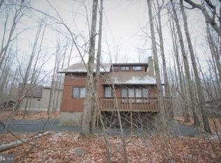 257 Paxinos Dr, Pocono Lake, PA 18347