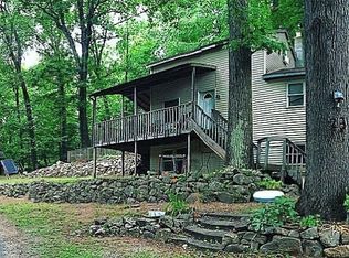 28 Iroquois Trl, Budd Lake, NJ 07828