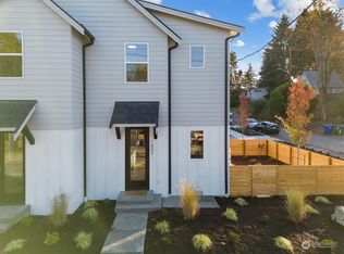1803 N 105th St, Seattle, WA