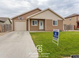 755 Fulton St, Mills, WY 82644