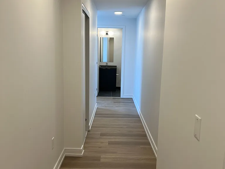 1 Jarvis St #1510 — Photo 2