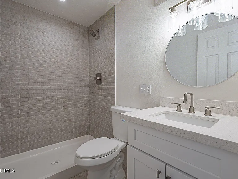 1331 E Pierson St — Photo 19