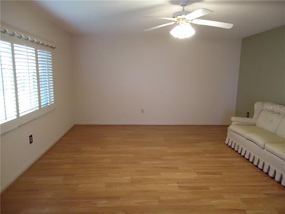 2nd image of 622 Cottage Ln
