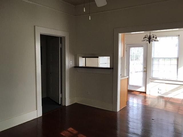 1st image of 301 S Jackson St #B