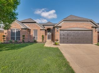 7016 Thomas Pl, Watauga, TX 76148