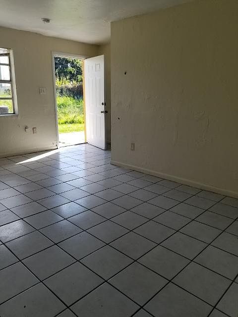 1st image of 3422 Katherine St