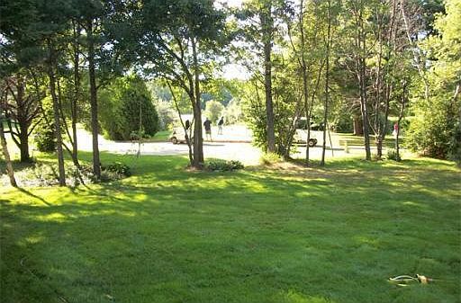 3rd image of 23 Boyd Dr