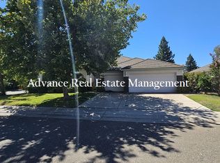 10052 Silver Legend Dr, Sacramento, CA 95829