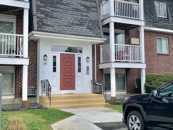 47 Will Dr Unit 108, Canton, MA 02021