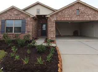 300 Flower Reed Ct, Magnolia, TX 77354