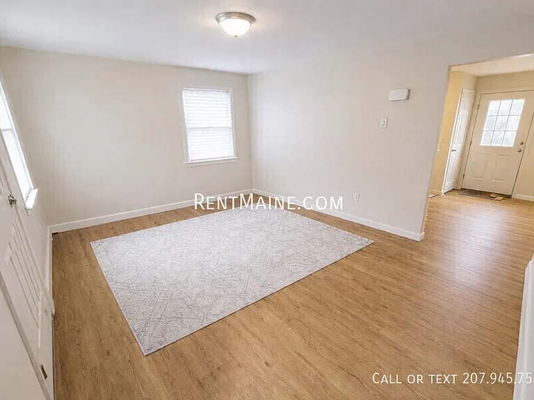 35 Valley View Ln #A — Photo 10
