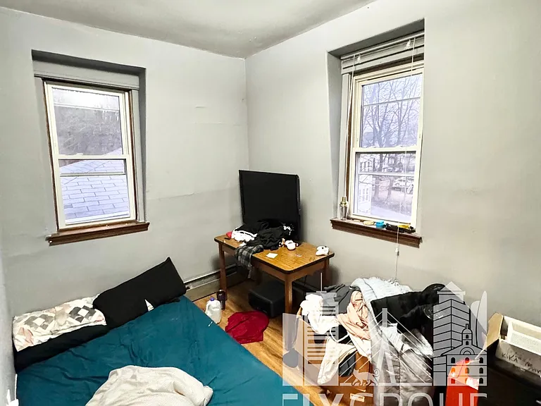 63 Walnut St #1 — Photo 12