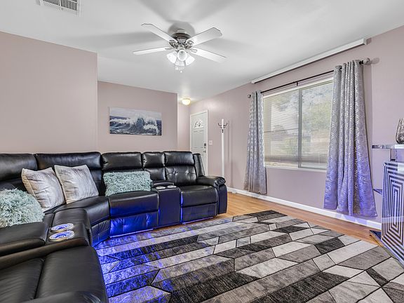 2nd image of 3668 Garden South Dr
