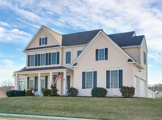 915 Kavanagh Cir, Red Lion, PA 17356