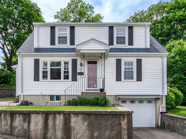 56 Loring St, Quincy, MA 02169