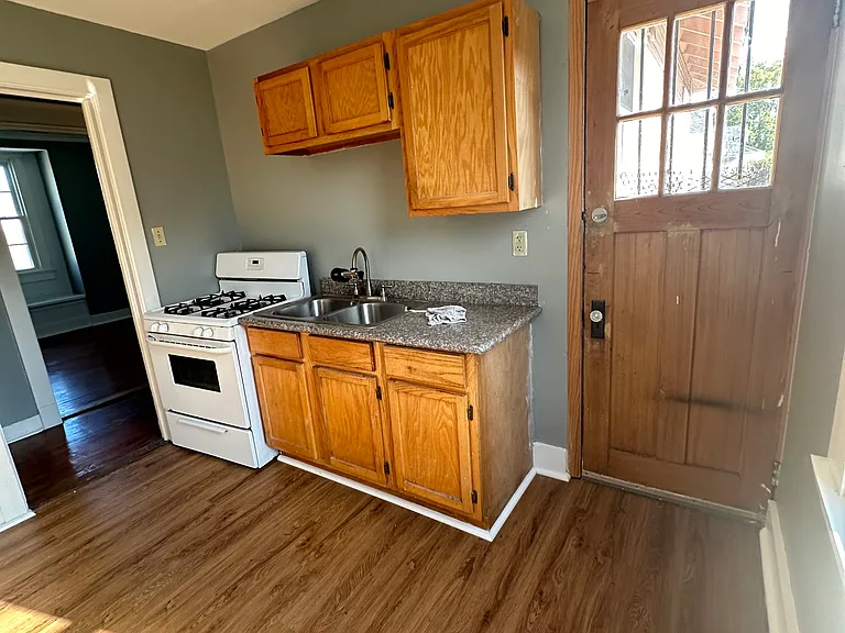 3708 Loyola Ave #3708 — Photo 15