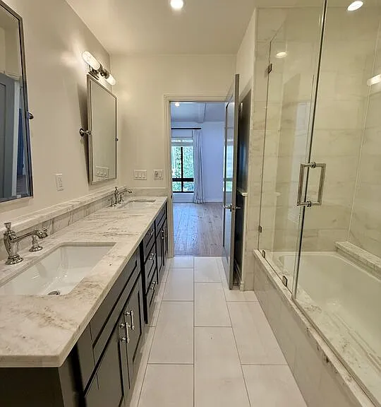 853 Larrabee St #6 — Photo 54