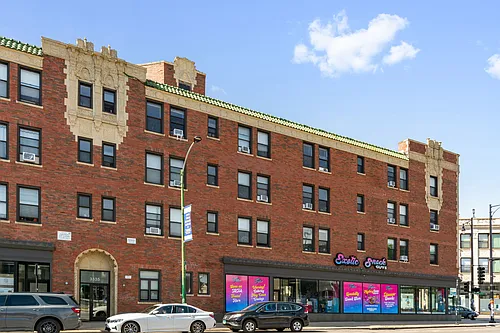 3335 W Diversey Ave Photo 1