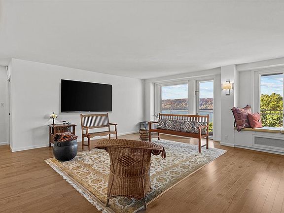 5th image of 2575 Palisade Ave #5JK