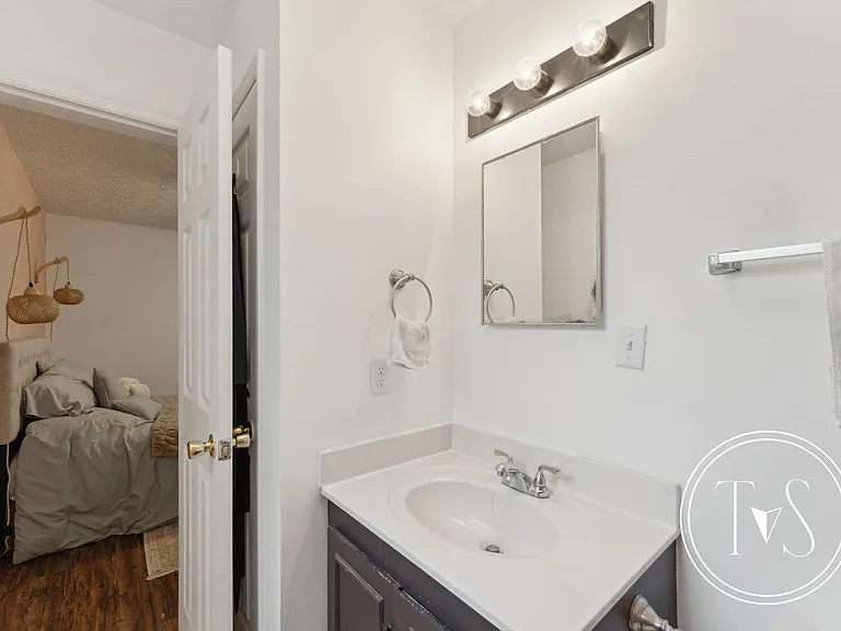 32 Gregory Ct — Photo 27
