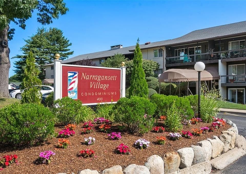 1st image of 400 Narragansett Pkwy APT Na2