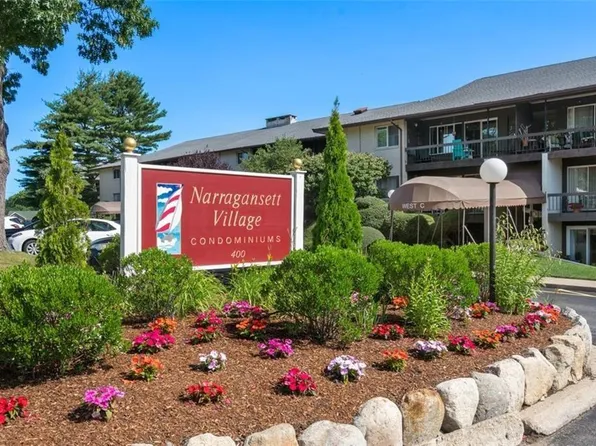 400 Narragansett Pkwy APT Na2, Warwick, RI 02888