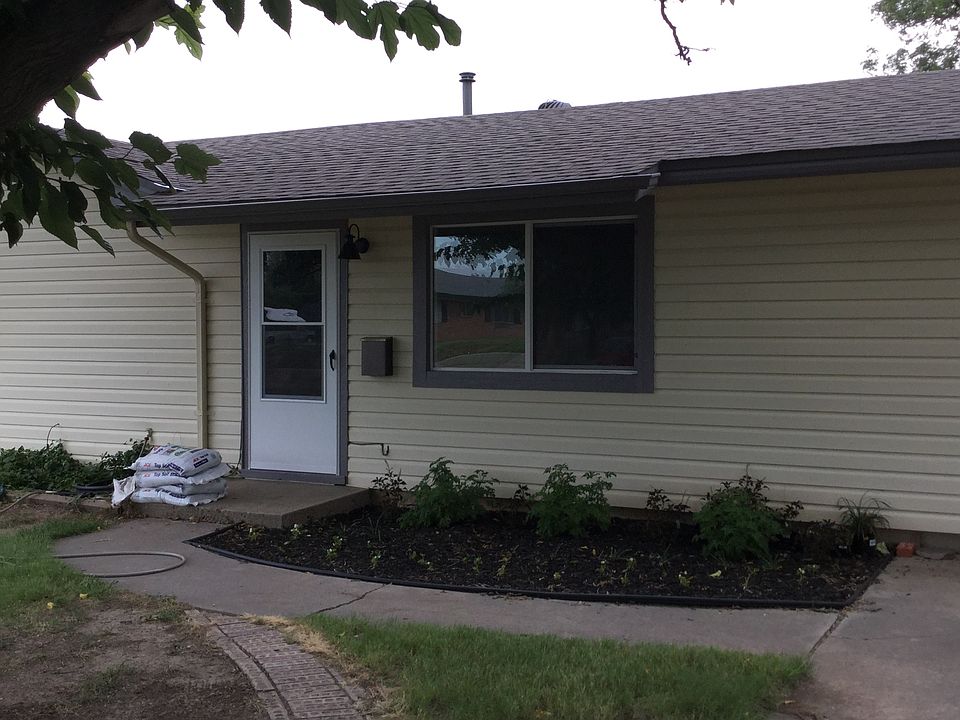 1st image of 2622 12th Ave