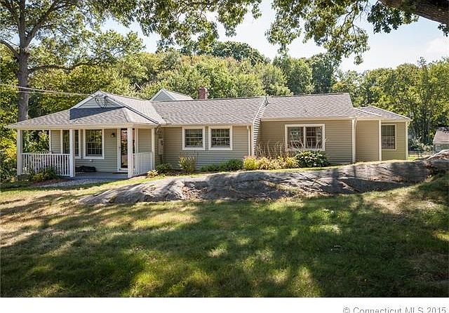 A sweet in-town ranch.  One floor living at its' best.