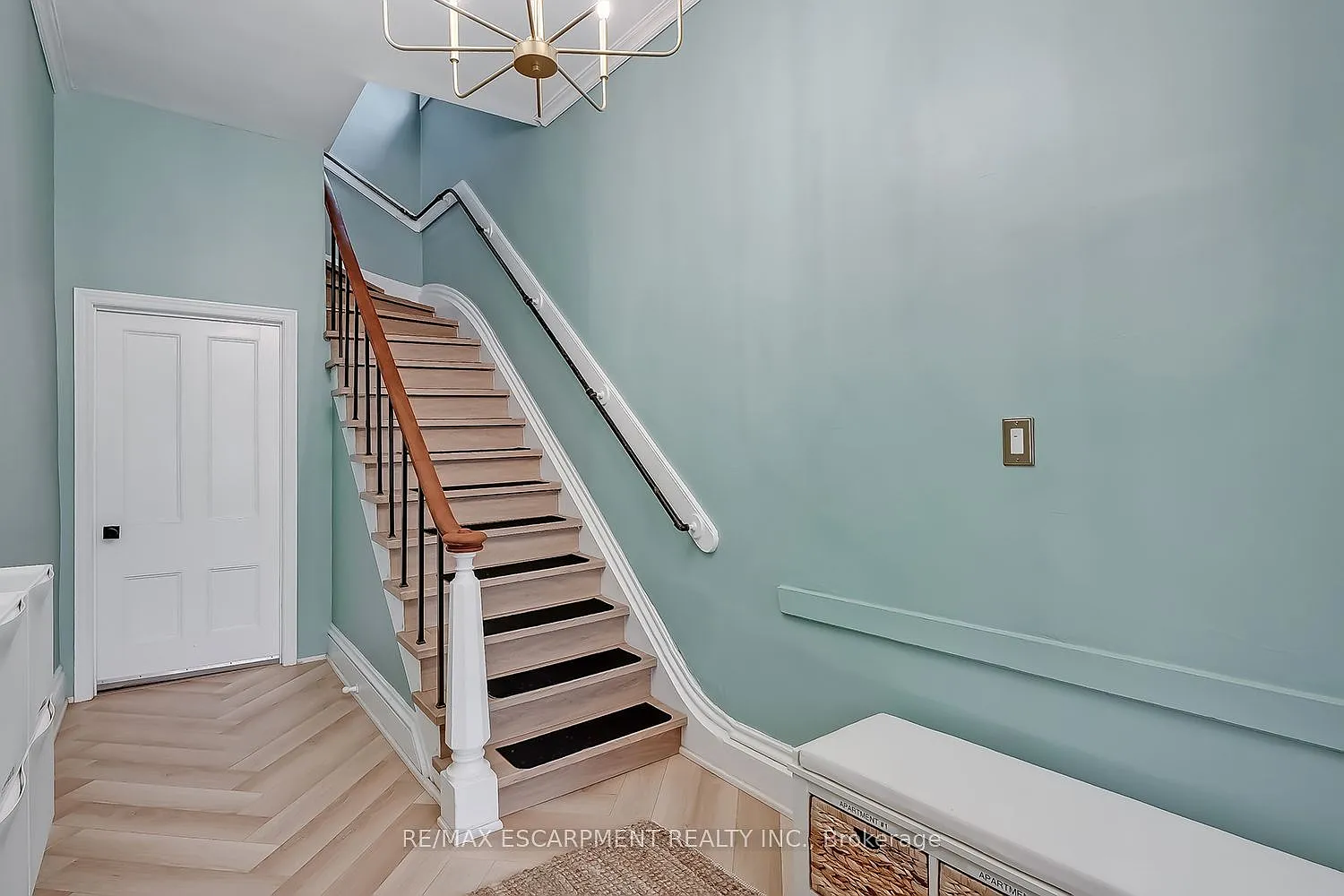 2 bed, $1,850 — Photo 3
