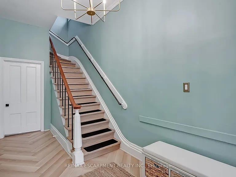 87 Colbourne St #2 — Photo 3