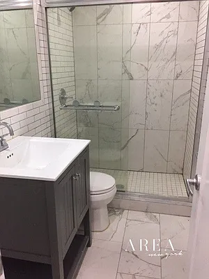 Rented by Area New York | media 40