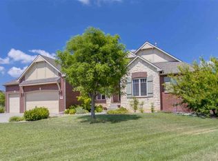 2021 N Glen Wood Ct, Wichita, KS 67230