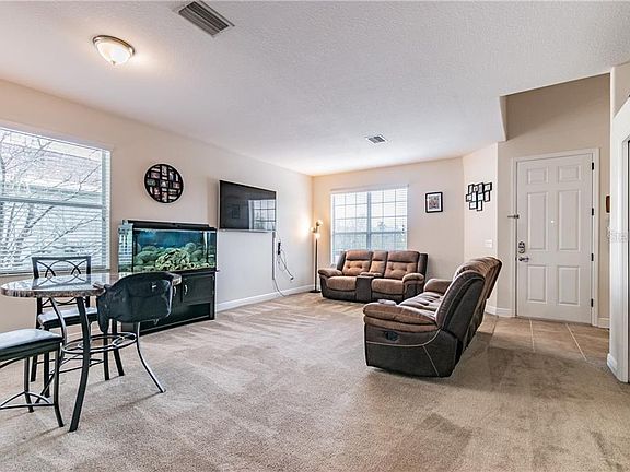 3rd image of 12313 Cricklewood Dr