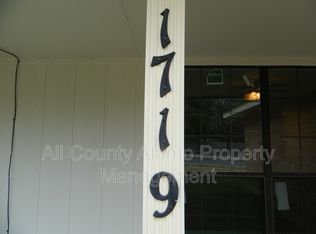 1719 Patricia Dr, San Antonio, TX 78213