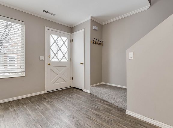 3rd image of 2119 Georgetown Sq