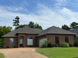 631 Huntington Dr, Brandon, MS 39047