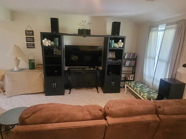 Delta Dr — Photo 15