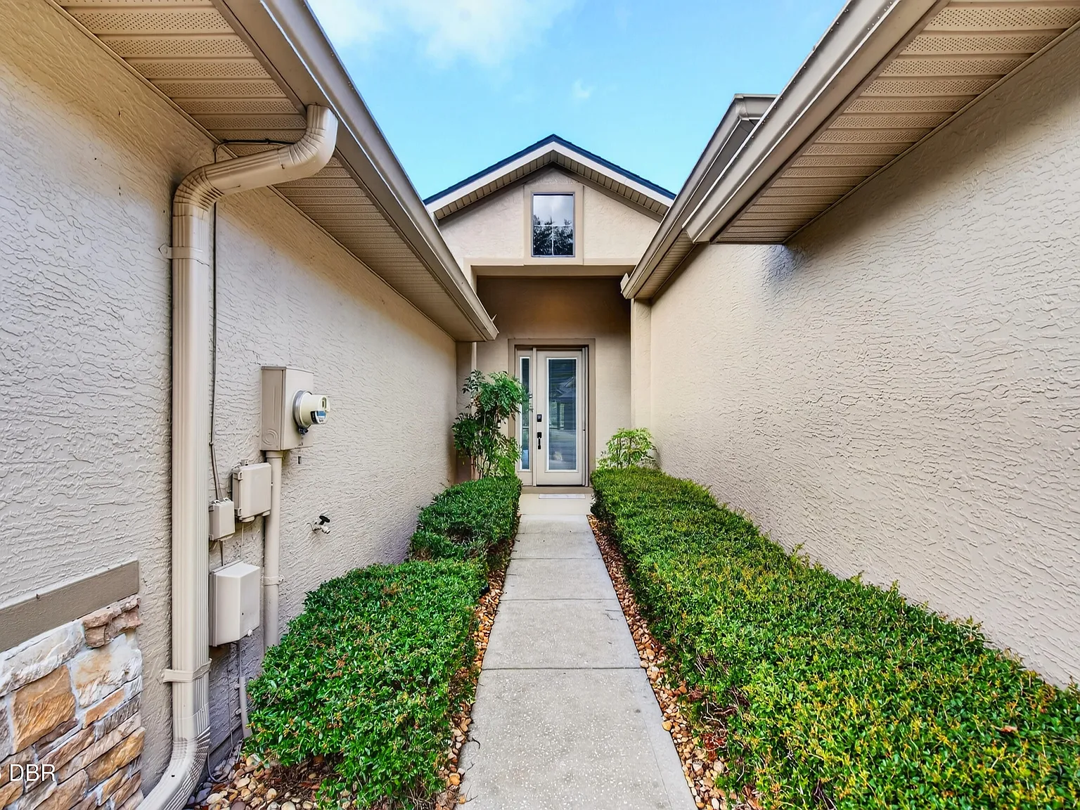 2 bed, 3.0 bath, 1604 sqft, $2,200 — Photo 3