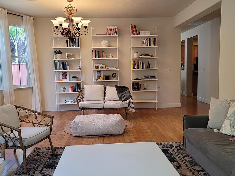 5745 Newfields Ln — Photo 6