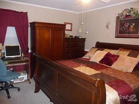 805-Hylan-Ave-Hamlet-NC-28345-Bedroom-4