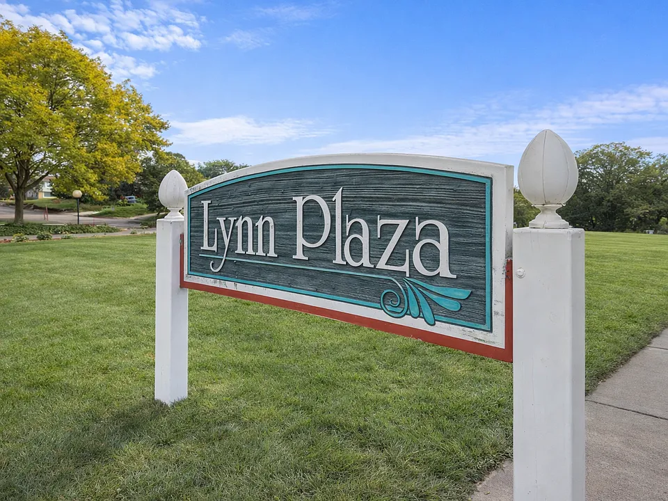 Lynn Plaza Apartments