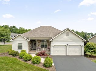 2604 Rustic Ridge Rd, Endicott, NY 13760