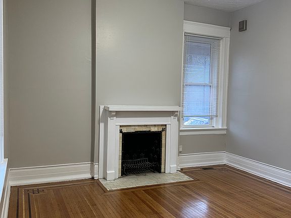 2nd image of 149 Vernon Ave #1