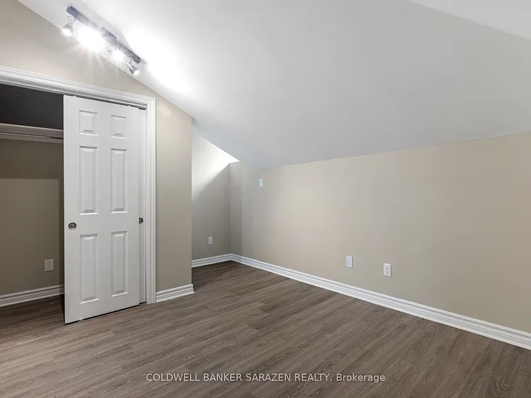 447 Green Ave #1 — Photo 27