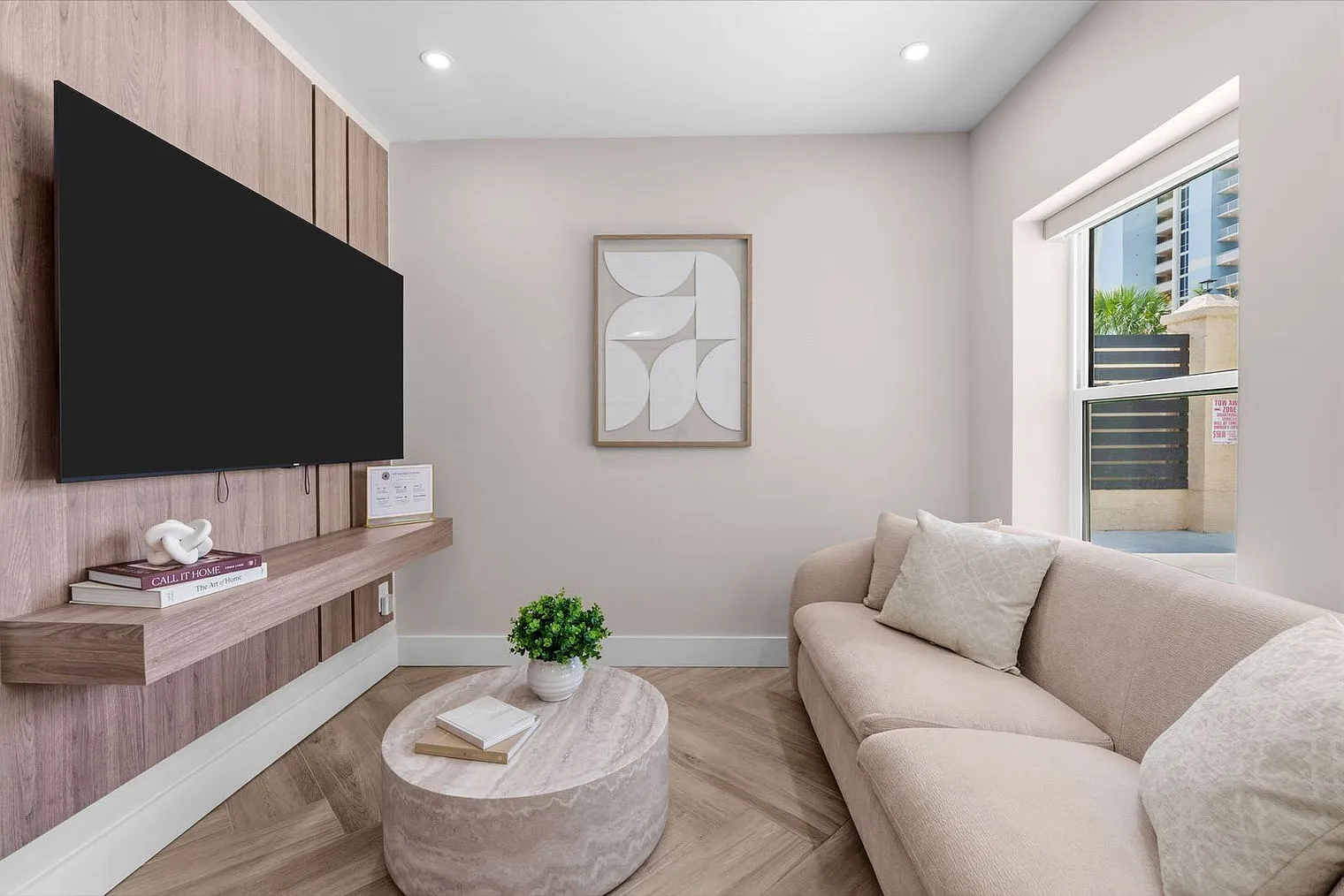 1 bed, 1.0 bath, $4,804 — Photo 1