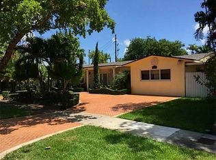 9350 SW 55th St, Miami, FL 33165