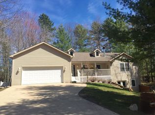 5036 Queens Way, Gladwin, MI 48624